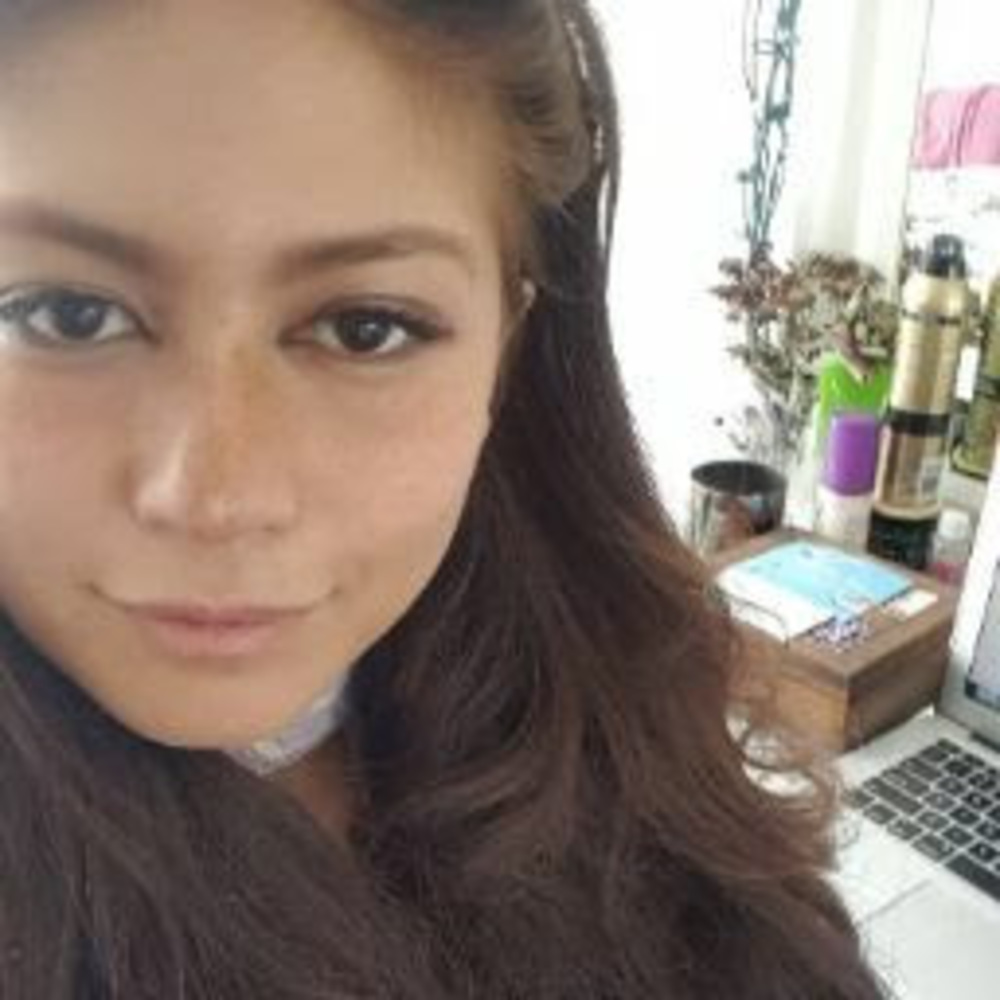 Meet your Posher, Angelique